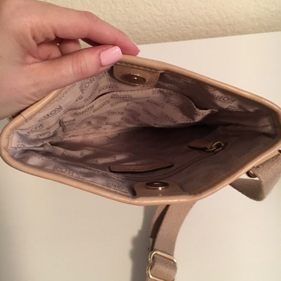 Michael Kors Cross Body Purse - Picture 3 of 3